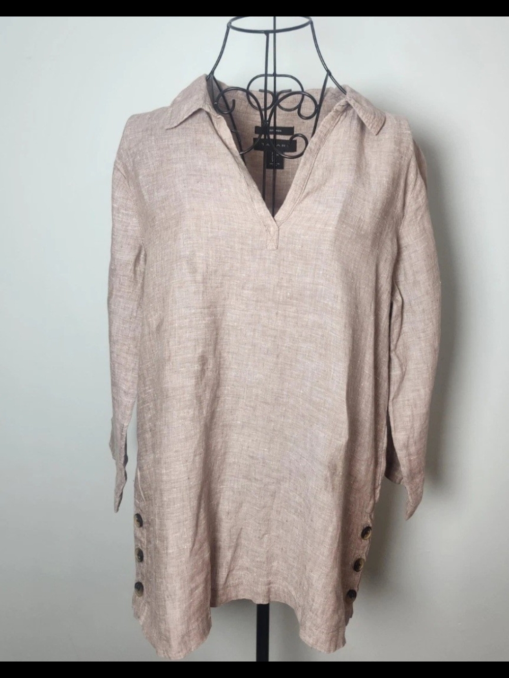 Tahari 100% Linen Blouse Medium  Beige Tunic Shirt 3/4 Sleeve Relaxed